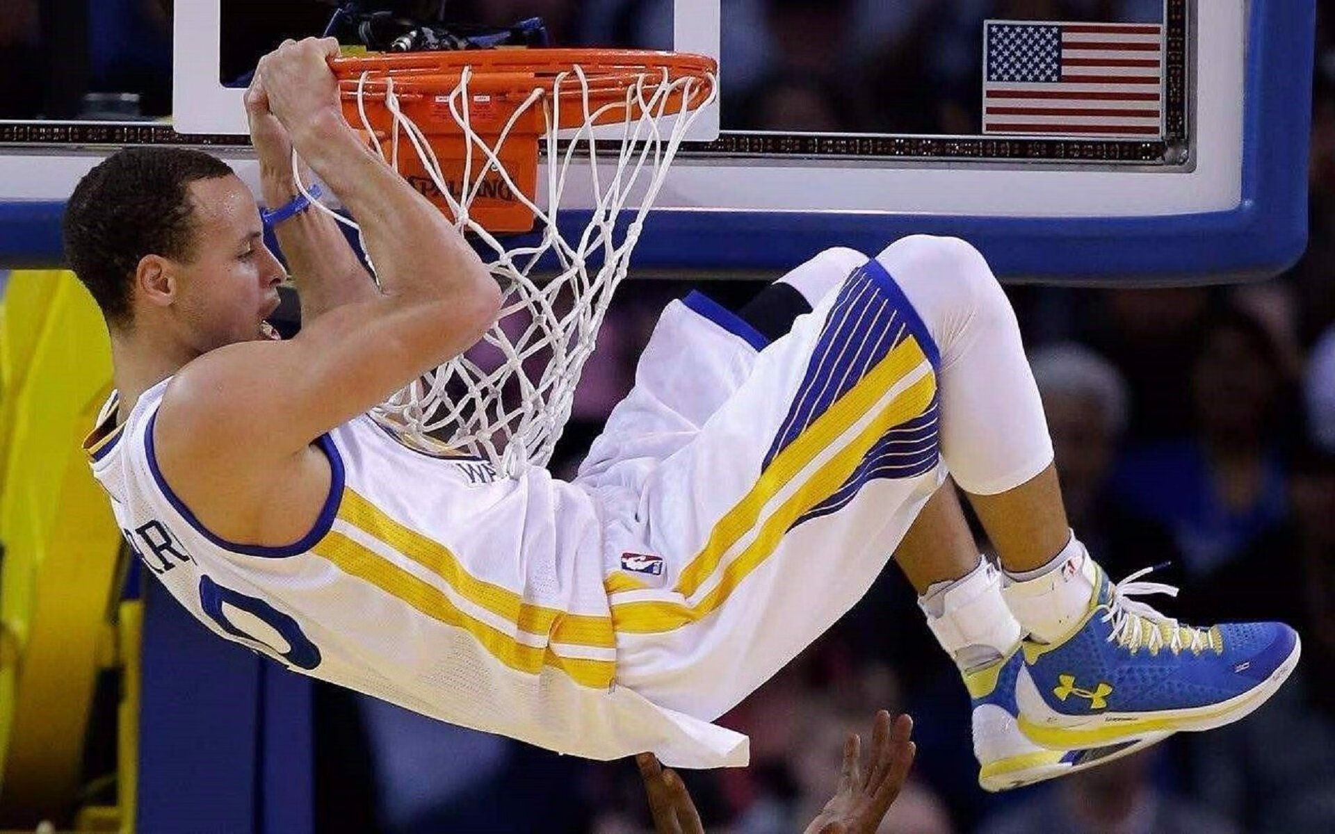 开云官网APP下载-NBA交易截止日落幕，湖人引援补强锋线火力，nba湖人交易新闻最新消息